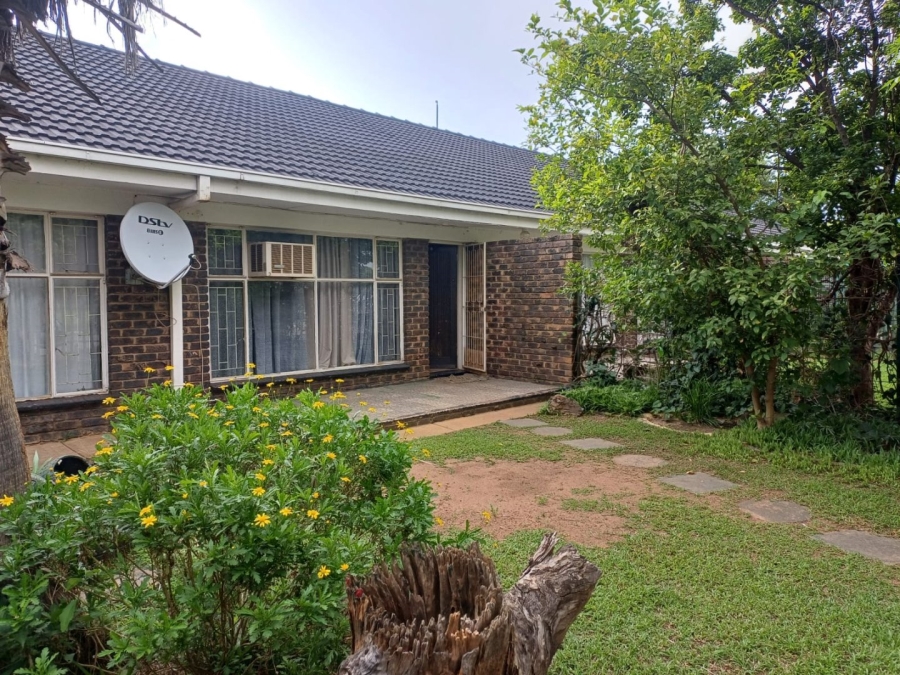2 Bedroom Property for Sale in Neserhof North West